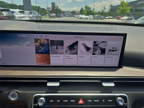 Used 2025 Genesis GV80 2.5T Advanced image 16