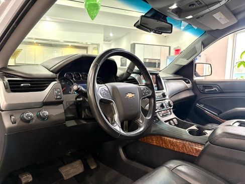 Used 2019 Chevrolet Tahoe LT image 11