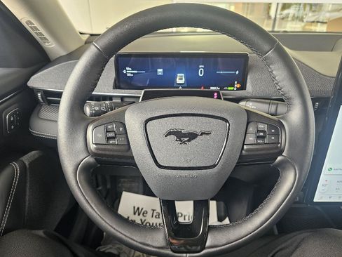 Used 2025 Ford Mustang Mach-E Premium AWD/4WD image 20