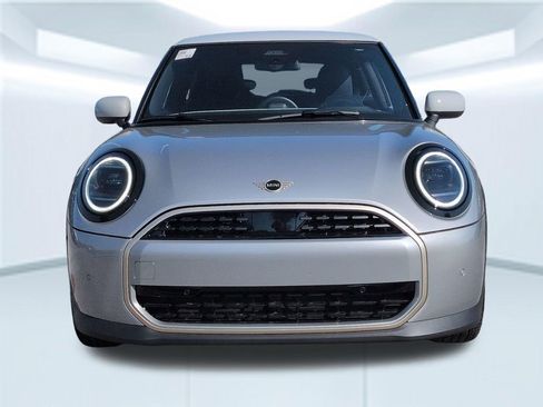 New 2026 MINI Cooper 2-Door Hardtop FWD image 8