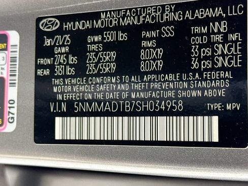Used 2025 Genesis GV70 2.5T AWD/4WD image 34