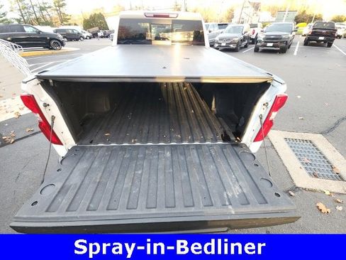 Used 2019 Chevrolet Silverado 1500 LT Trail Boss image 7