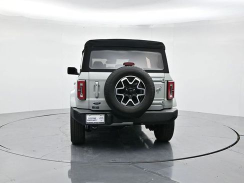 Used 2022 Ford Bronco Outer Banks image 8