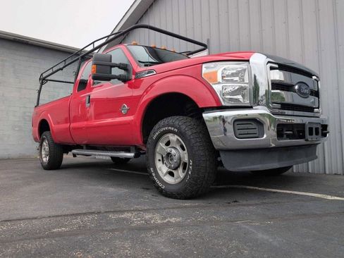 Used 2015 Ford F250 XLT w/ FX4 Off-Road Package AWD/4WD image 4