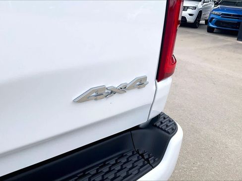 New 2026 RAM 1500 Laramie AWD/4WD image 15