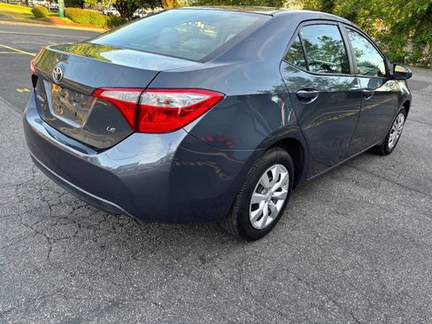 Used 2015 Toyota Corolla LE FWD image 5