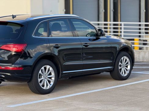 Used 2016 Audi Q5 2.0T Premium Plus w/ Technology Package image 9