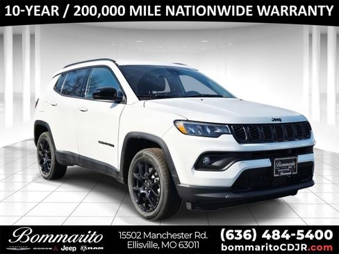 New 2026 Jeep Compass Latitude AWD/4WD image 1