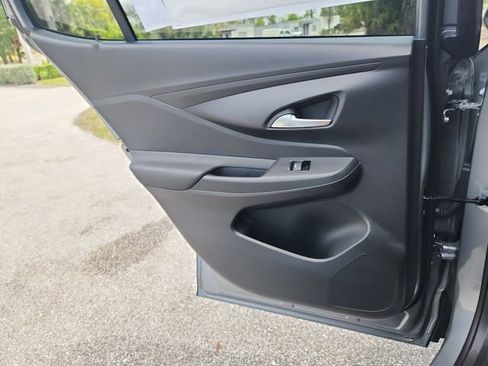 New 2026 Buick Envista Preferred w/ Convenience I Package FWD image 10