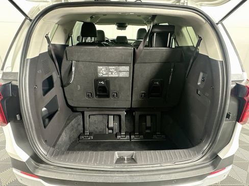 Used 2026 Kia Carnival LXS FWD image 31
