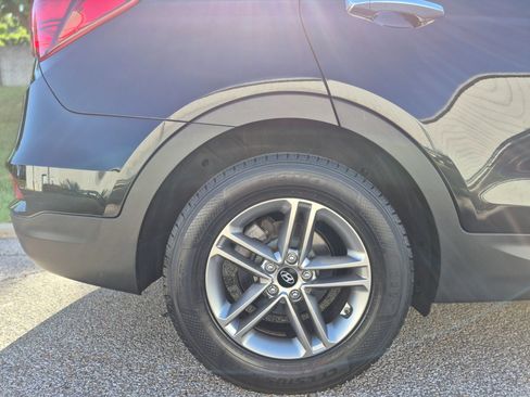 Used 2018 Hyundai Santa Fe Sport w/ 2.4L Value Package 02 AWD/4WD image 27