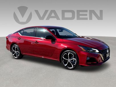 Used 2024 Nissan Altima 2.5 SR w/ SR Premium Package