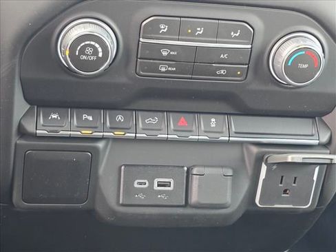 New 2026 Chevrolet Silverado 1500 W/T w/ WT Value Package image 29