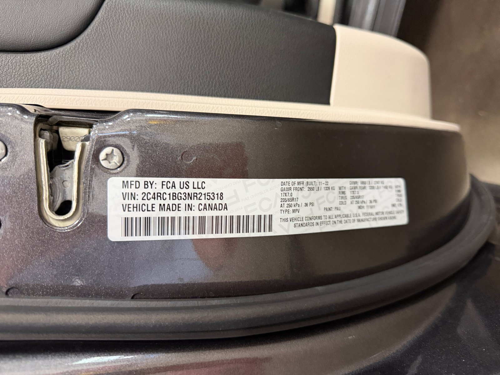 Used 2022 Chrysler Pacifica Touring-L FWD image 39
