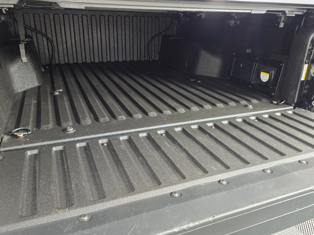 Used 2021 Toyota Tacoma Limited AWD/4WD image 23