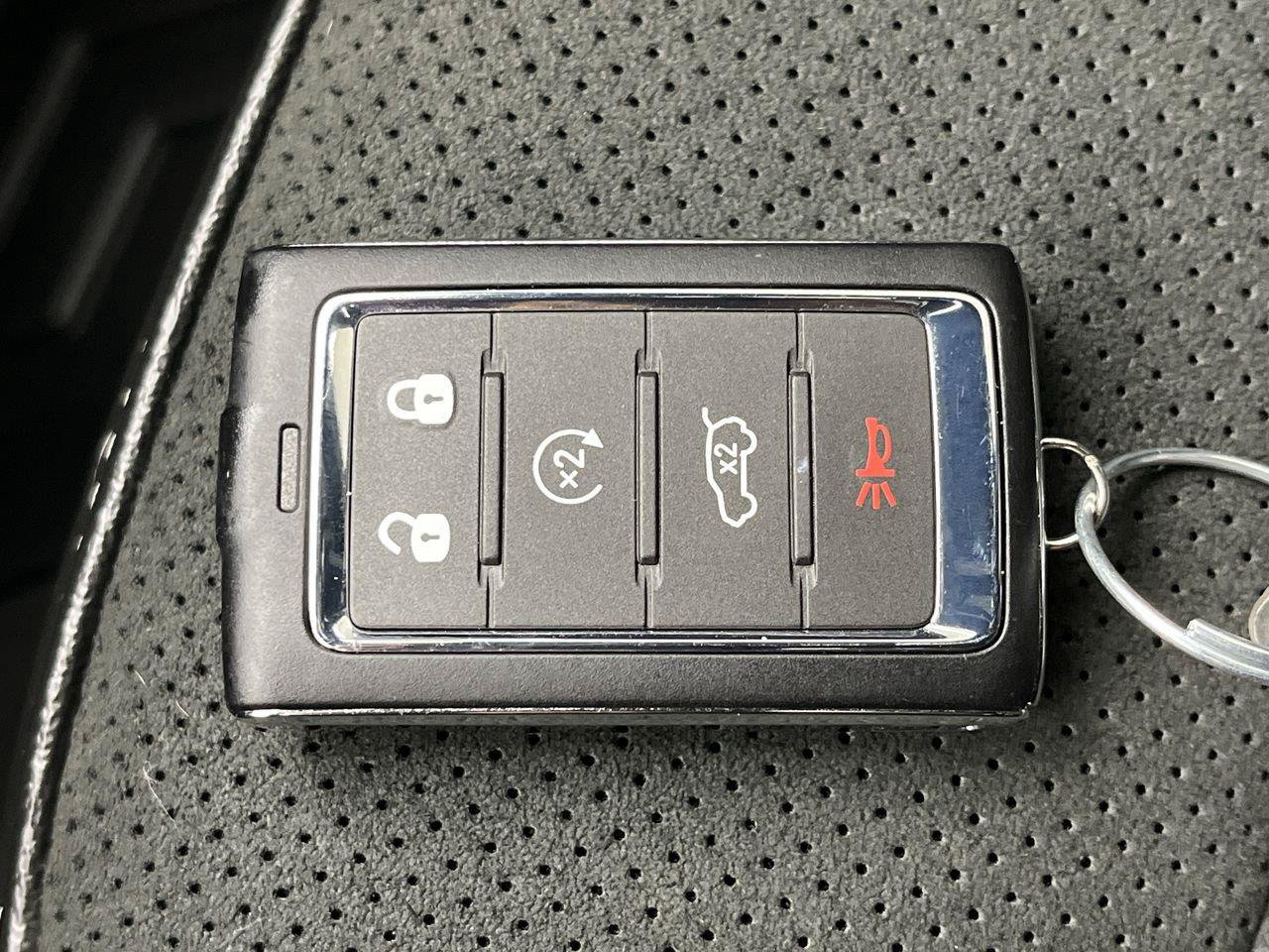 Used 2025 Jeep Grand Cherokee L Altitude AWD/4WD image 28