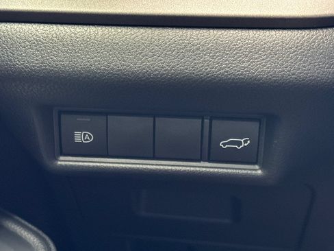 Certified 2025 Toyota Grand Highlander FWD image 35