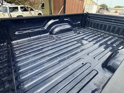 Used 2018 RAM 1500 Express RWD image 5