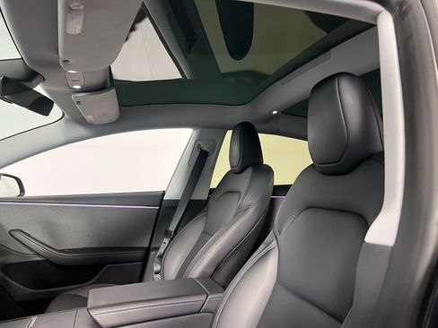 Used 2024 Tesla Model 3 Standard Range image 21