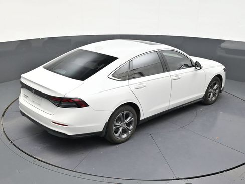 Used 2024 Honda Accord EX image 16