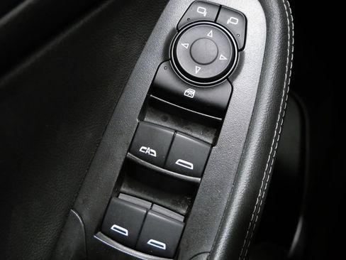 Used 2025 Buick Encore GX Preferred FWD image 13