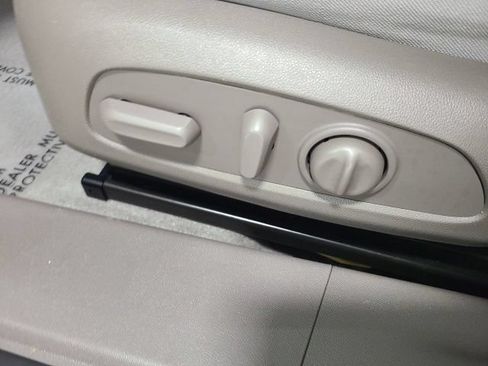 Used 2022 Chevrolet Malibu LS FWD image 18