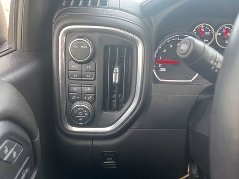 Used 2022 Chevrolet Silverado 1500 LTZ w/ LTZ Premium Package image 61