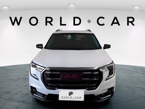 Used 2024 GMC Terrain AT4 w/ Tech Package image 2