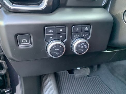 Used 2025 GMC Sierra 1500 Denali Ultimate AWD/4WD image 17