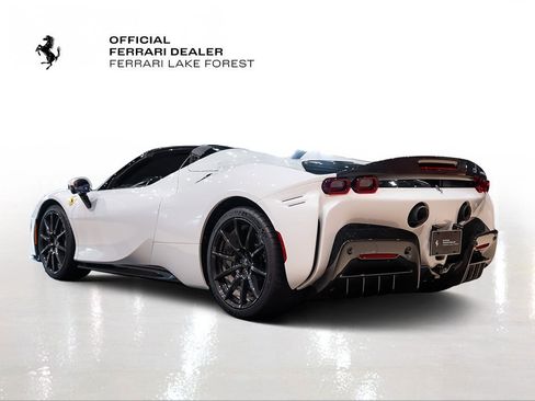 Used 2025 Ferrari SF90 Spider image 2