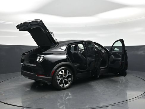 Used 2024 Ford Mustang Mach-E Select RWD image 5