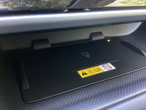 Certified 2025 Toyota Highlander XLE AWD/4WD image 19