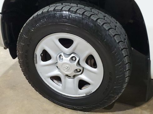 Used 2018 Toyota Tundra SR5 RWD image 41