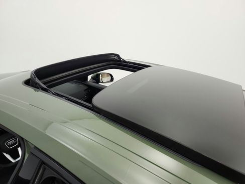 Used 2023 Audi Q5 2.0T Premium Plus w/ Premium Plus Package image 11