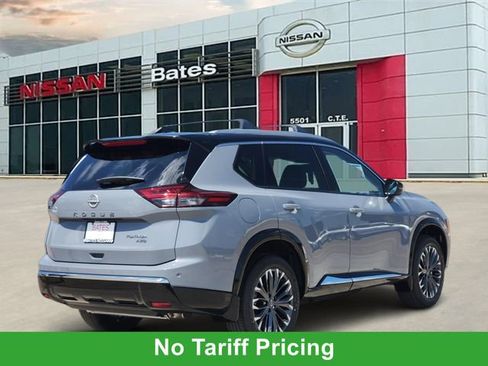 New 2026 Nissan Rogue Platinum AWD/4WD image 4