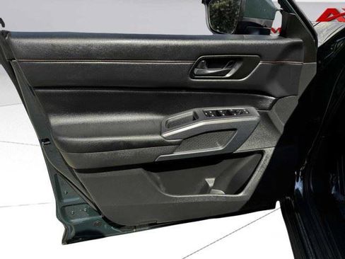 Used 2024 Nissan Pathfinder Rock Creek AWD/4WD image 19