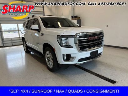 Used 2022 GMC Yukon SLT w/ SLT Premium Package