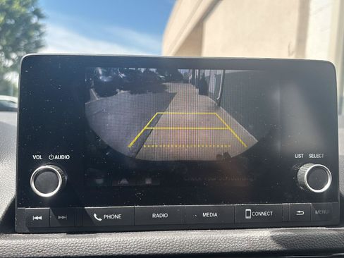 Used 2022 Honda Civic LX image 13