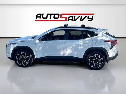 Used 2025 Chevrolet Trax RS w/ Driver Confidence Package FWD image 4