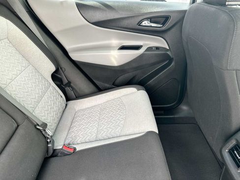 Used 2022 Chevrolet Equinox LT AWD/4WD image 8