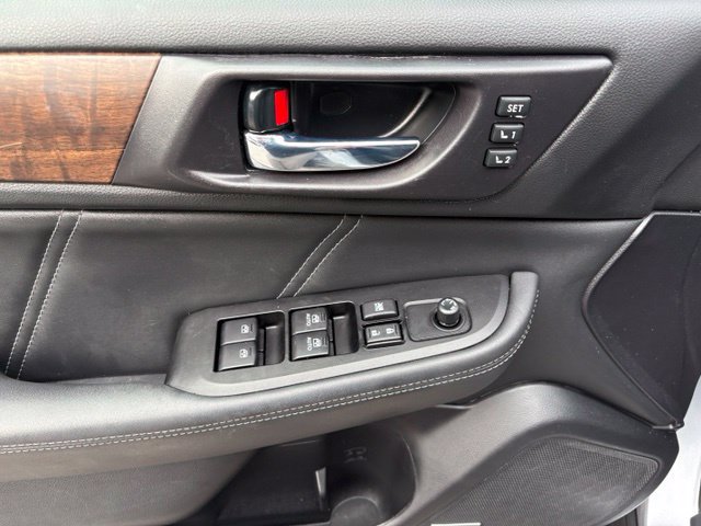 Used 2019 Subaru Outback 2.5i Limited AWD/4WD image 10