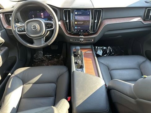Certified 2023 Volvo XC60 B5 Plus w/ Climate Package image 16
