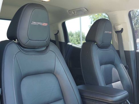 Used 2022 Chevrolet Colorado ZR2 AWD/4WD image 27