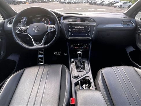 Used 2023 Volkswagen Tiguan SE R-Line AWD/4WD image 21