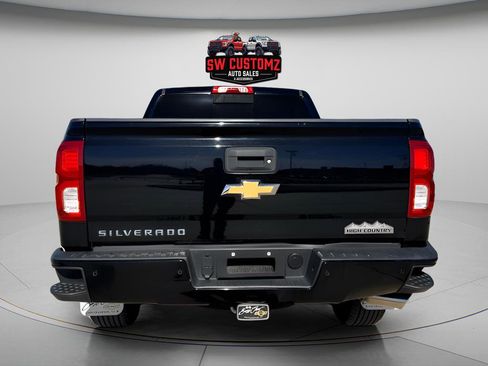 Used 2018 Chevrolet Silverado 1500 High Country image 7