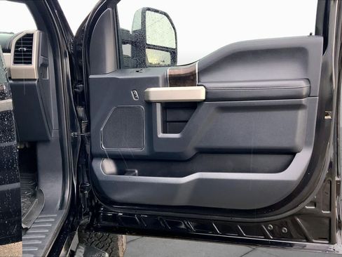 Used 2022 Ford F450 Lariat w/ Lariat Ultimate Package AWD/4WD image 21