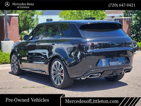 Used 2025 Land Rover Range Rover Sport Dynamic SE AWD/4WD image 5