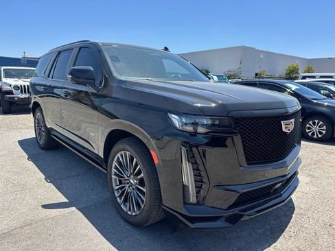 Used 2023 Cadillac Escalade V AWD/4WD image 3