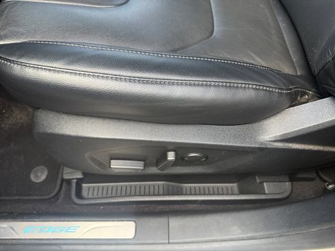 Certified 2020 Ford Edge Titanium image 15