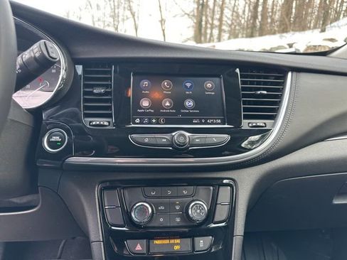 Used 2022 Buick Encore Preferred w/ Safety Package image 20